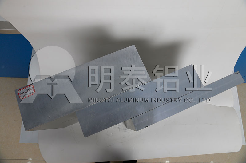 湖北6061鋁板廠家_精密儀器用6061-T651鋁板價(jià)格行情 湖北6061鋁板廠家_精密儀器用6061-T651鋁板價(jià)格行情